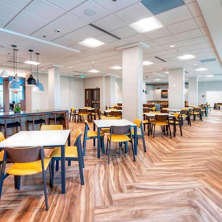 Fairfield Inn & Suites By Marriott Ottawa Airport Exterior photo