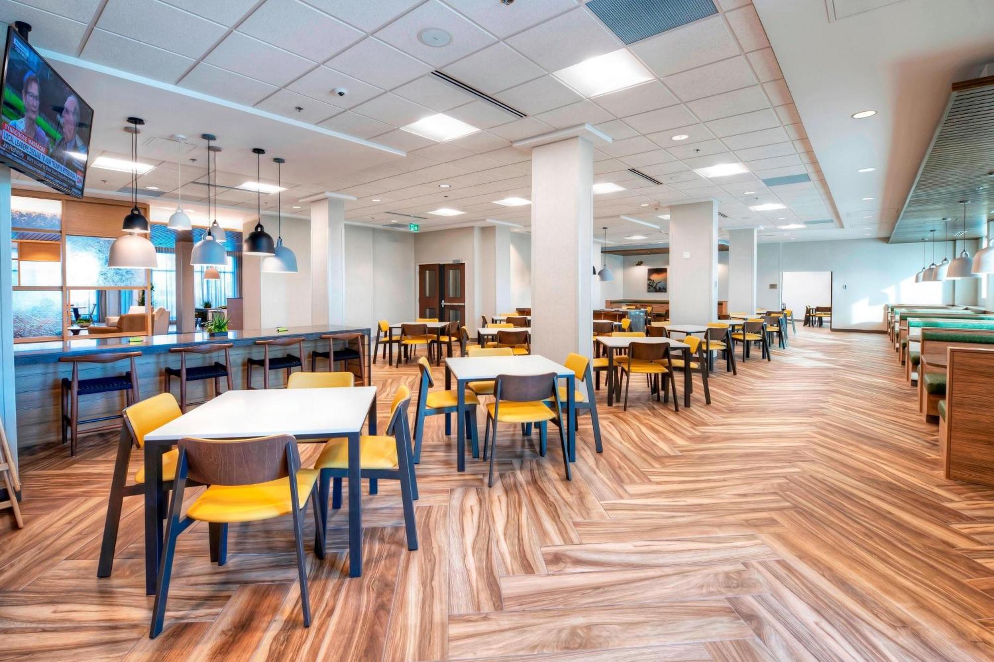 Fairfield Inn & Suites By Marriott Ottawa Airport Exterior photo
