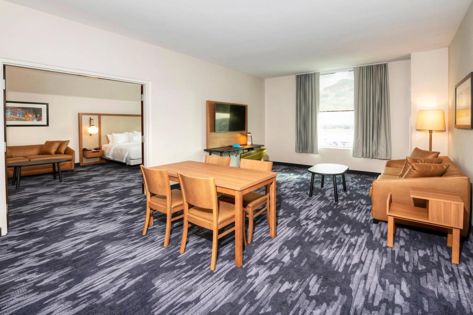 Fairfield Inn & Suites By Marriott Ottawa Airport Exterior photo